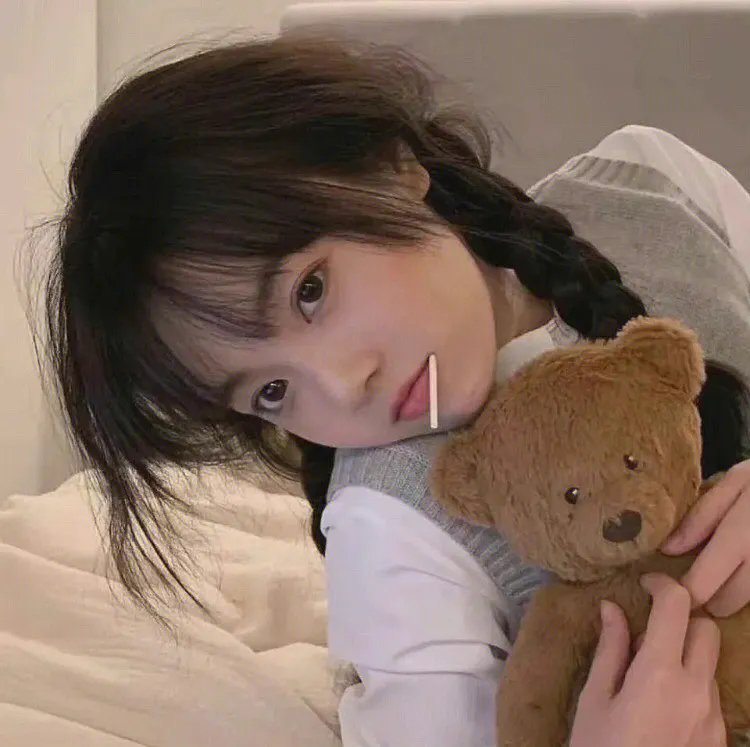 孤灯残影照归人